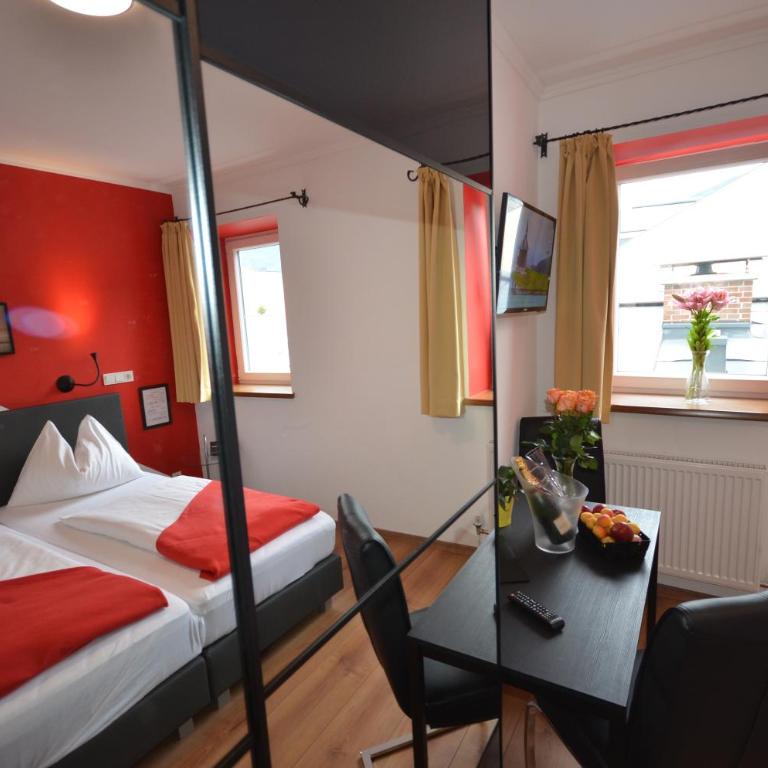 Hotel Traube - Standard Doppelzimmer - 8