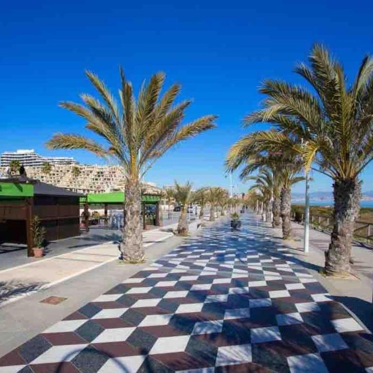 Apartamento Terraza Arenales del Sol - Two-Bedroom Apartment - 29