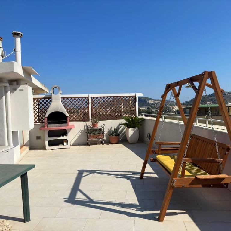 Attico via della Pineta 5 minuti dal mare - One-Bedroom Apartment - 1