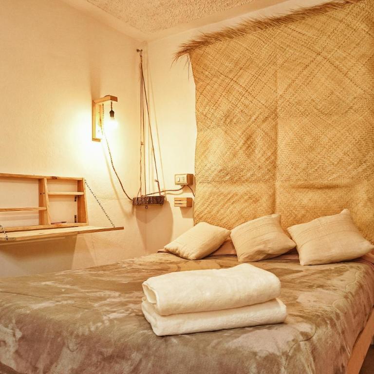 Hostel Boutique 55 - Double Room with Private Bathroom - 11