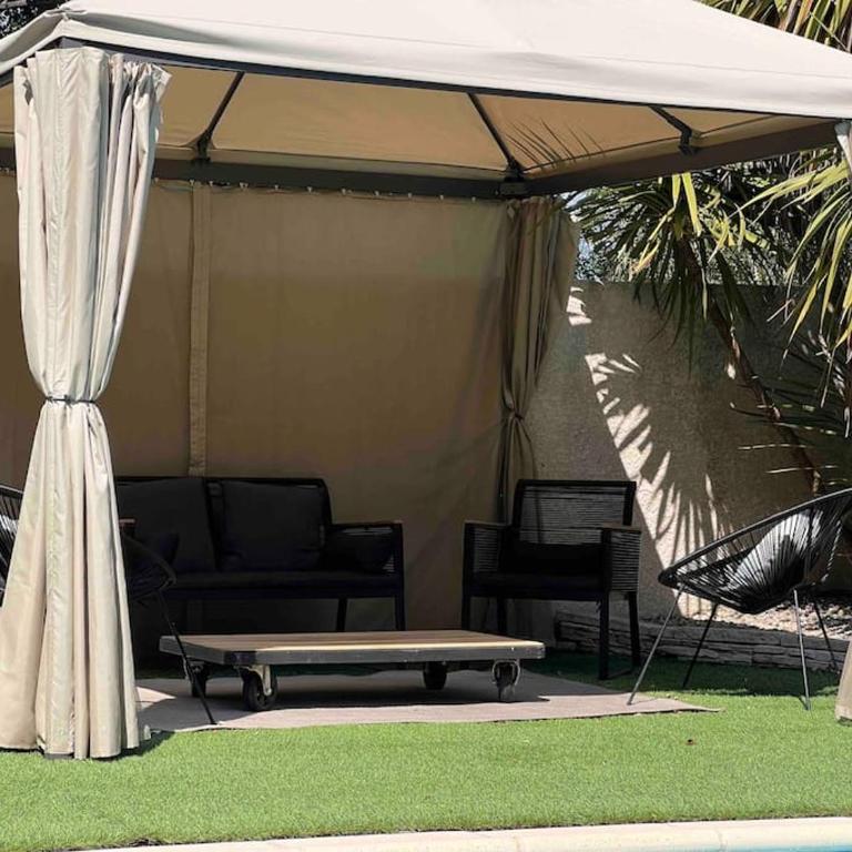 Cocon Classé 3 Etoiles - Love et Détente - SPA - Villa 1 Chambre - 72