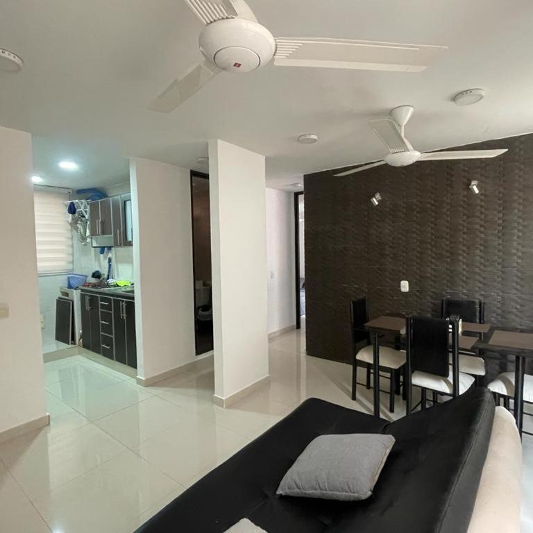 Lindo Apartamento en Ricaute - Two-Bedroom Apartment - 12