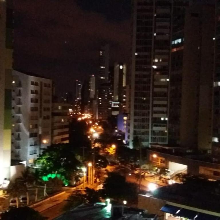 Hermosa vista mar y ciudad 4B - Apartment with Sea View - 5