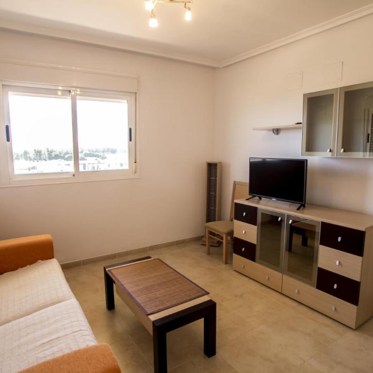 Apartamentos Be Suites Mediterráneo - Apartamento Deluxe con vistas directas al mar - 4