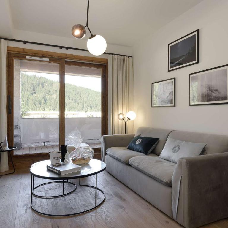 Appartement moderne 46 m², 4 pers, Courchevel Moriond, skis aux pieds, balcon, parking, wifi, ascenseur - FR-1-631-170 - Apartamento - 1