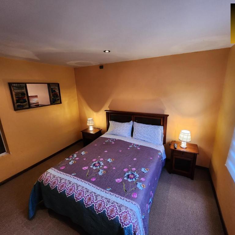 Hospedaje Mirador Quellón - Habitación Doble con baño privado - 4