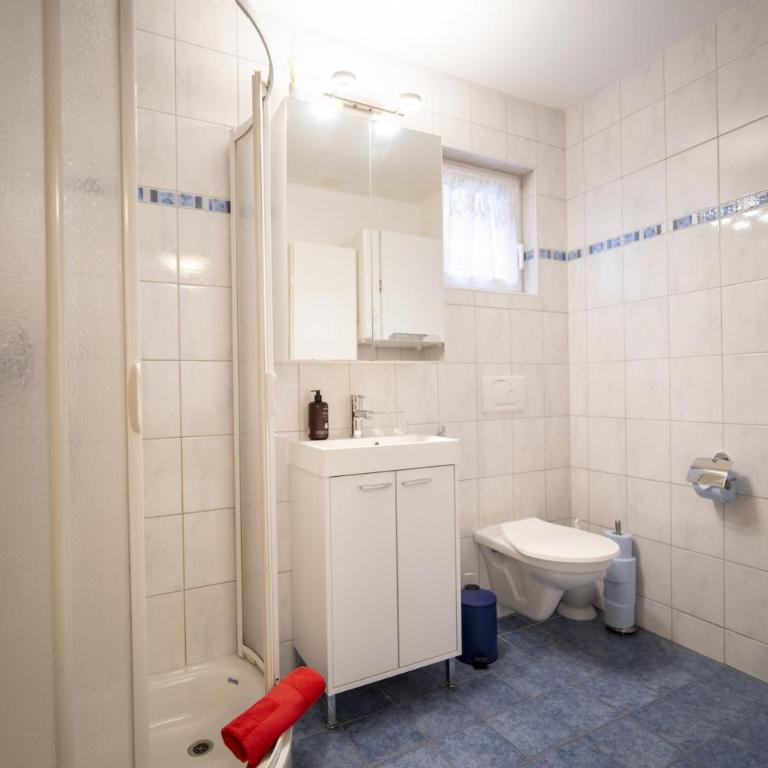 Chasa Emerita Moderne 3,5-Zimmer Terrassenwohnung mit Panoramablick - Apartment mit Terrasse - 32