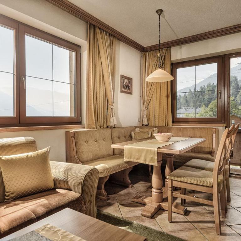 ASTER Boutique Hotel & Chalets - Familienapartment mit 2 Schlafzimmern - 3