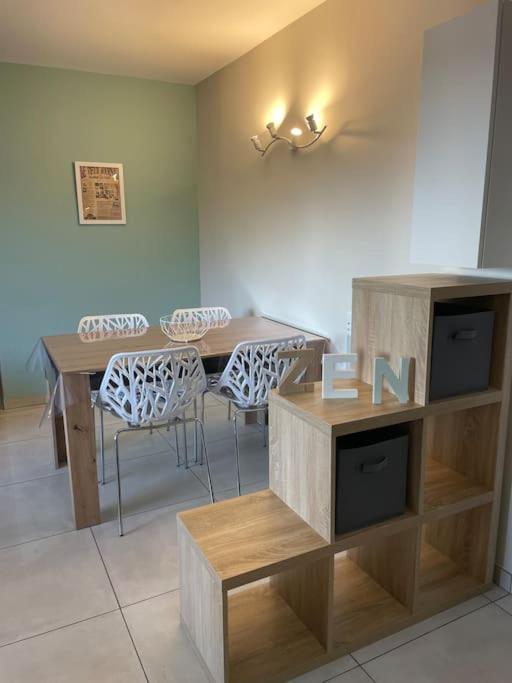 Appartement calme, climatisé 3min à pied de la mer - Appartement 2 Chambres - 14