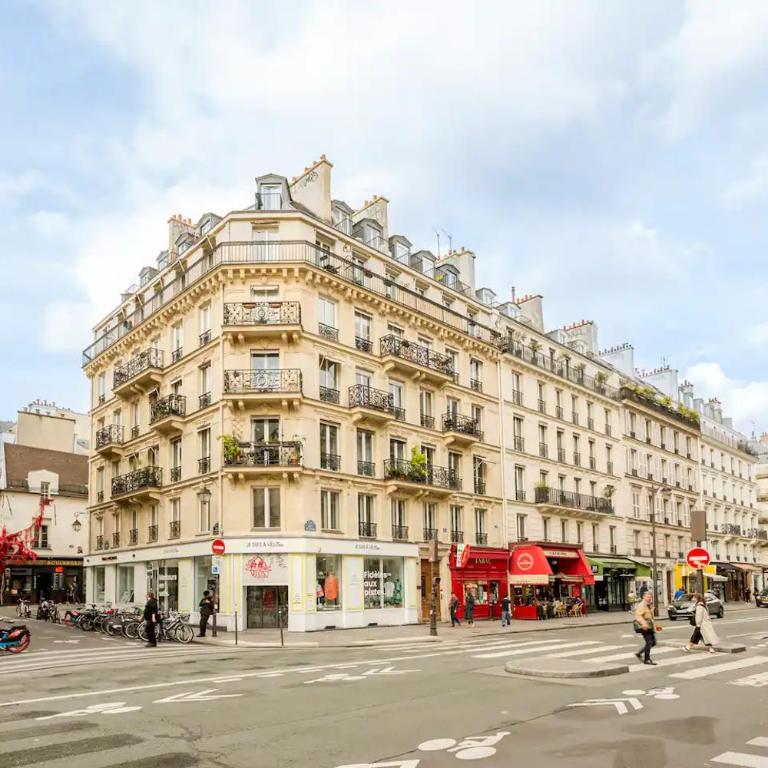8P - 3BR Le Marais Spacious - Central - Historic Apt - Appartement 3 Chambres - 46