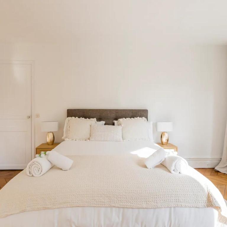 8P - 3BR Le Marais Spacious - Central - Historic Apt - Appartement 3 Chambres - 65