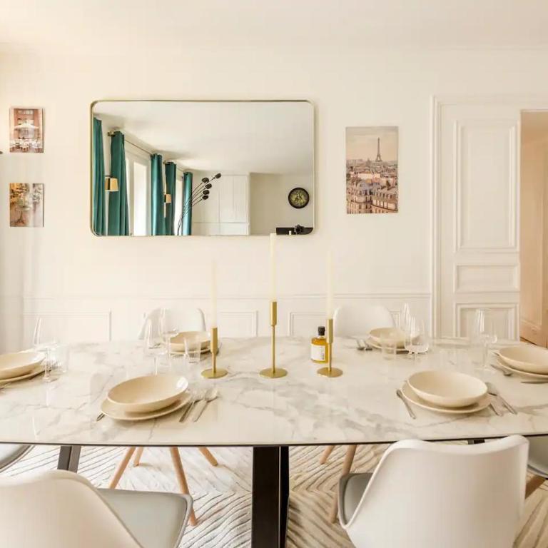 8P - 3BR Le Marais Spacious - Central - Historic Apt - Appartement 3 Chambres - 57