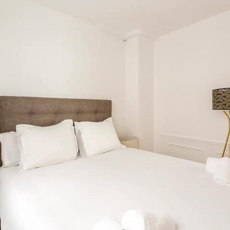 8P - 3BR Le Marais Spacious - Central - Historic Apt - Appartement 3 Chambres - 77