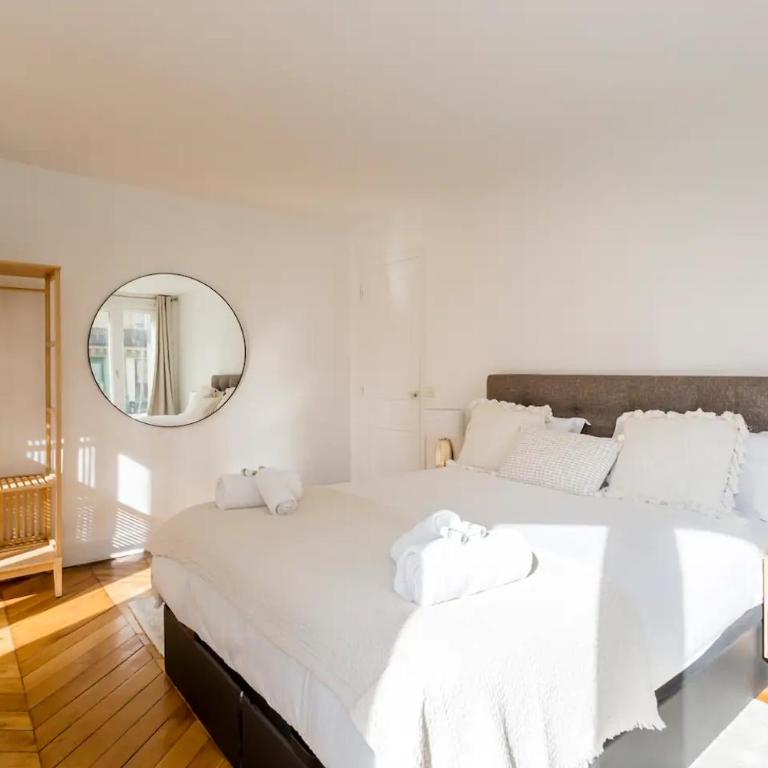 8P - 3BR Le Marais Spacious - Central - Historic Apt - Appartement 3 Chambres - 68