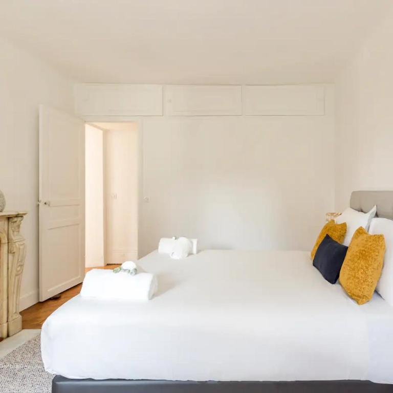 8P - 3BR Le Marais Spacious - Central - Historic Apt - Appartement 3 Chambres - 73