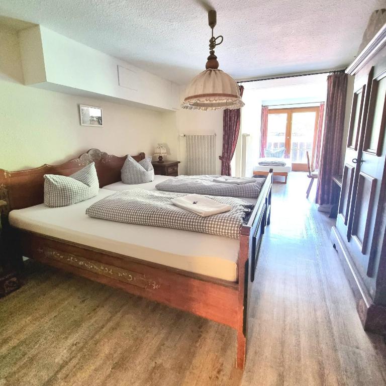 Berghotel Almagmach - Fünfbettzimmer - 1