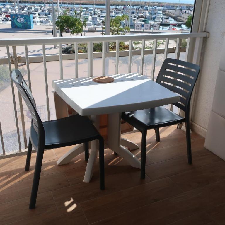 Studio Valras vue Port et Mer, Wi-Fi gratuit, Parking box fermés avec vélos inclus - Apartamento con vistas al mar - 21