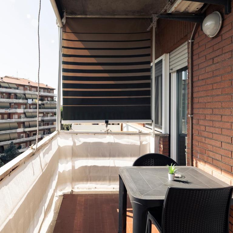 A/C - Pool - Parking [Metro B] - Appartamento con 2 Camere da Letto - 15