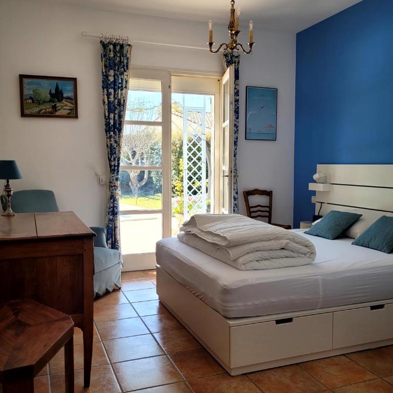 La Villa des Lavandes - A 300m du Centre, au calme, et au vert ! - Villa - 36
