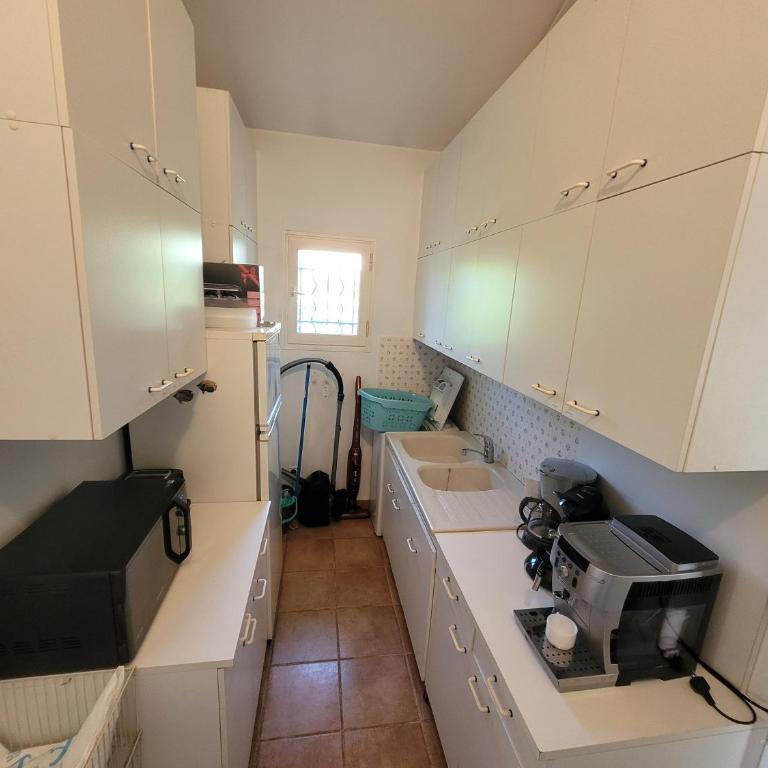 La Villa des Lavandes - A 300m du Centre, au calme, et au vert ! - Villa - 48