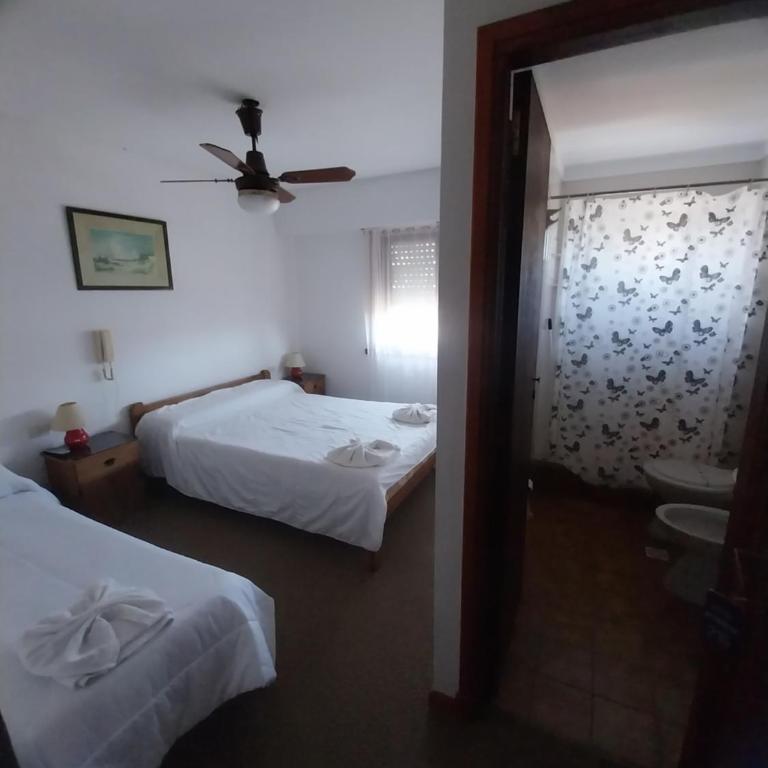 Hotel Acuarium - Basic Triple Room - 6