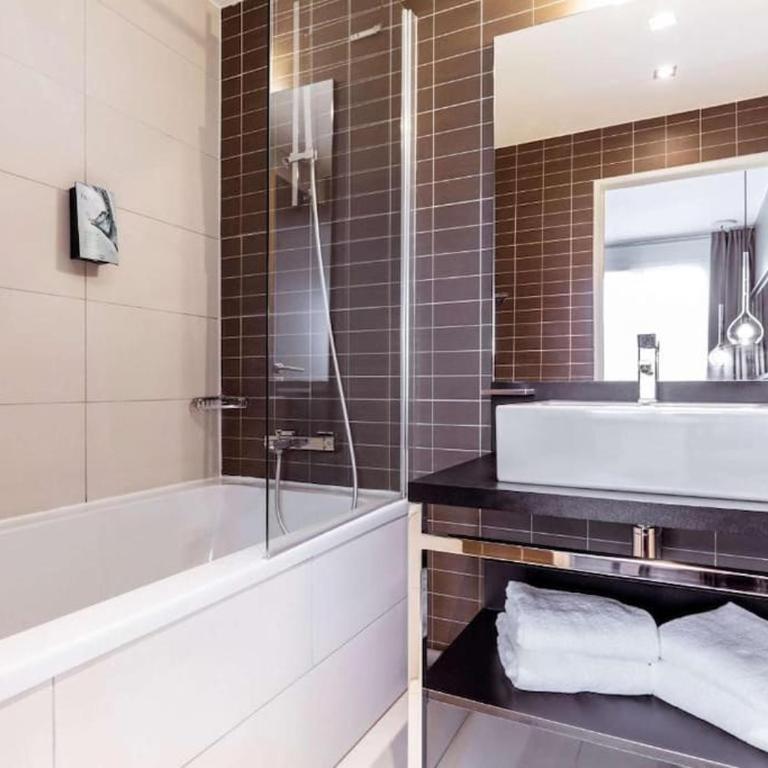 Disneyland Deluxe flat, outside pool, Climatisation, 1 min to Disney Parks - Apartment mit 1 Schlafzimmer - 6