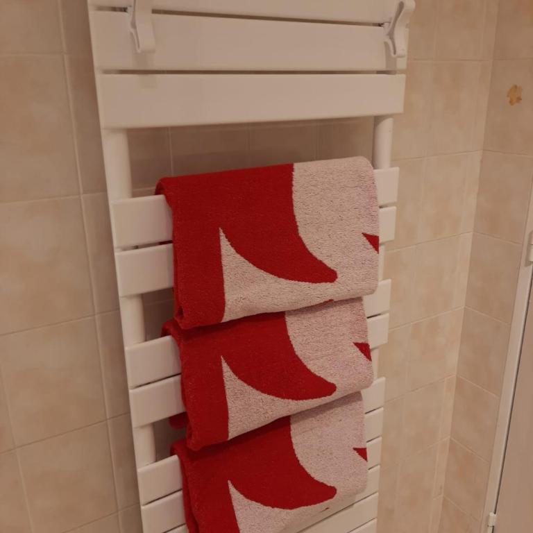 3P, Cannes, Domaine securise, Piscine, Tennis, Golf, 3 Etoiles - Appartement 2 Chambres - 24