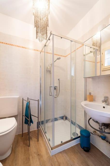 Central and cozy loft with courtyard - Appartamento con 1 Camera da Letto - 5