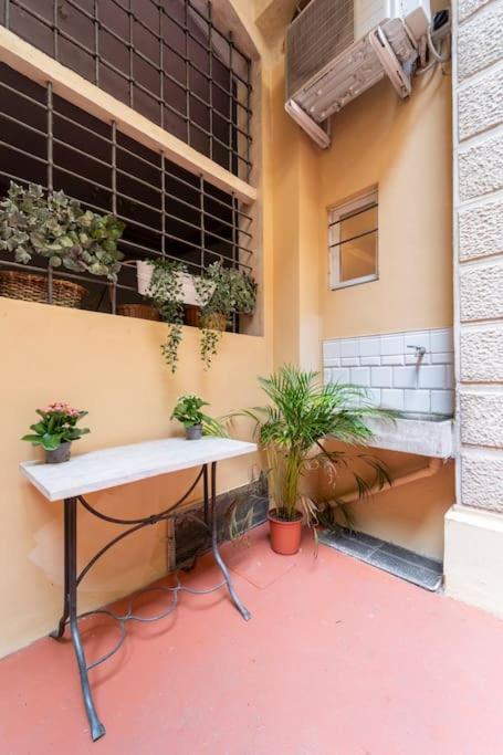 Central and cozy loft with courtyard - Appartamento con 1 Camera da Letto - 9