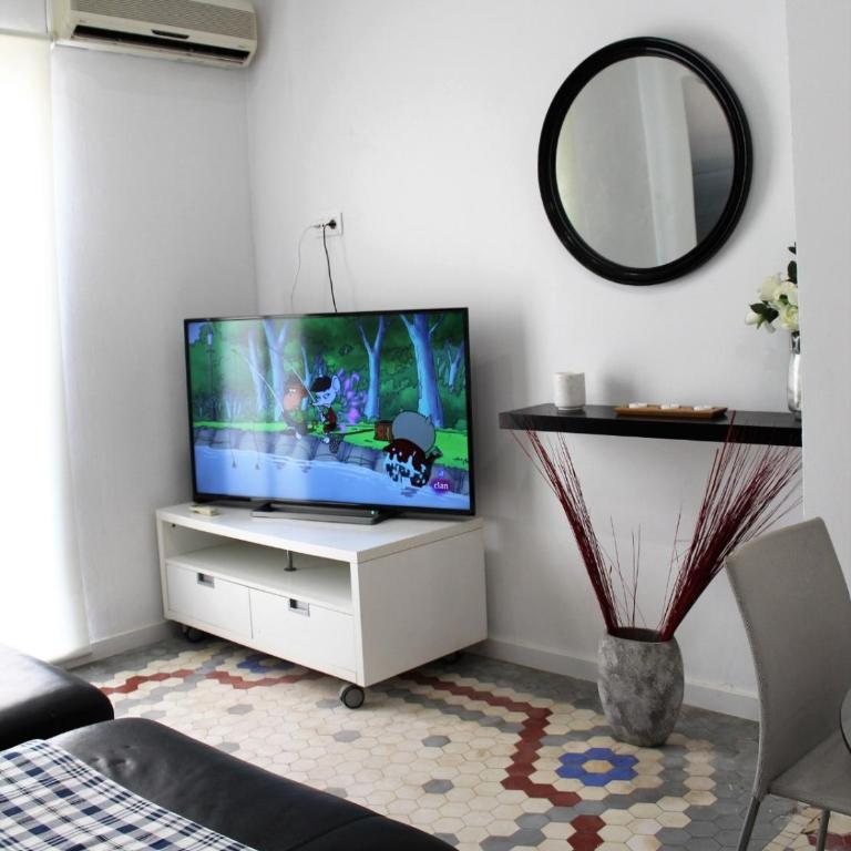 Piso Cerca Universidades y de la Playa - Two-Bedroom Apartment - 12
