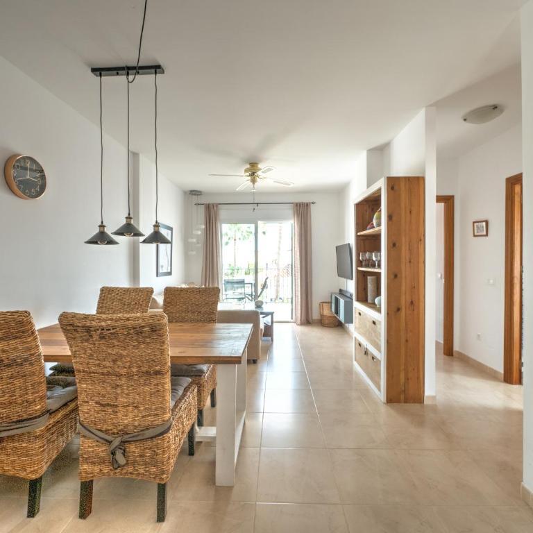 Stunning apartment at Burriana beach, Nerja - Apartamento de 2 dormitorios - 5