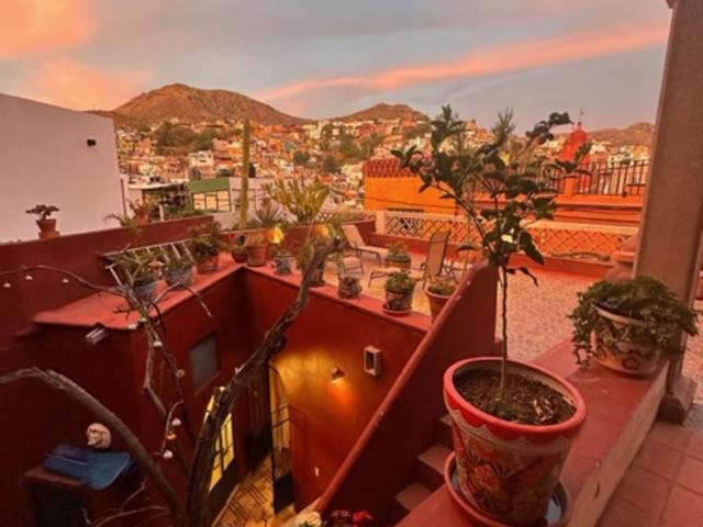 Antigua Casa del Limon - Three-Bedroom House - 3