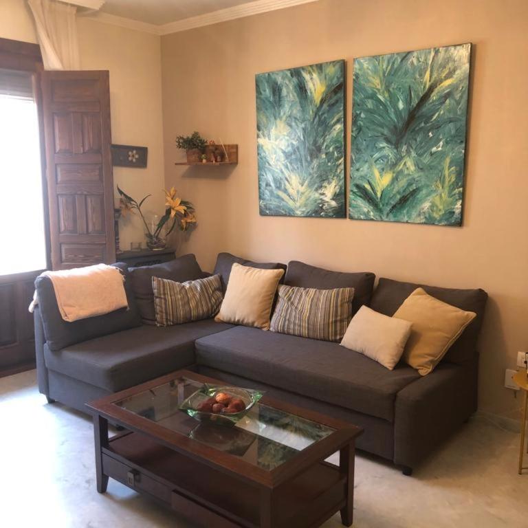 Centro ciudad y parking - Two-Bedroom Apartment - 2