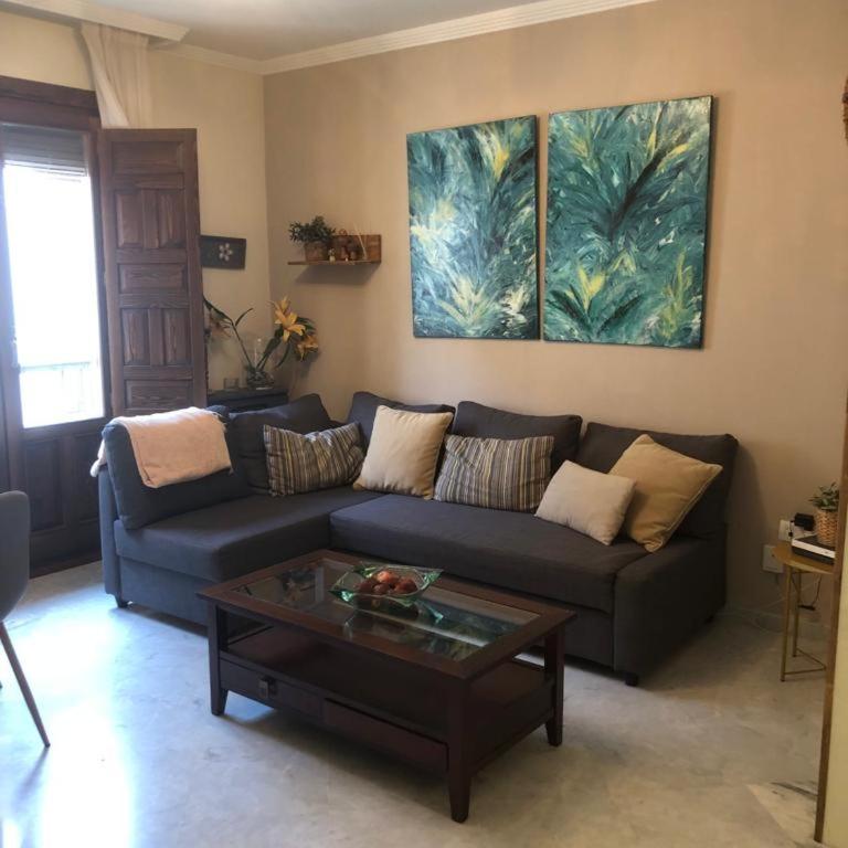 Centro ciudad y parking - Two-Bedroom Apartment - 1