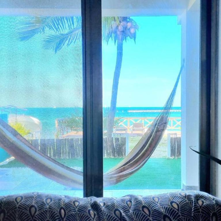 Villa on The Beach Seaside Sunrise Haven 7 bedroom - Villa - 97