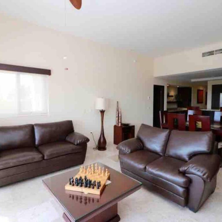 DEPARTAMENTO EN FRACC PRIVADO 200mts2 - Apartamento de 3 dormitorios - 24
