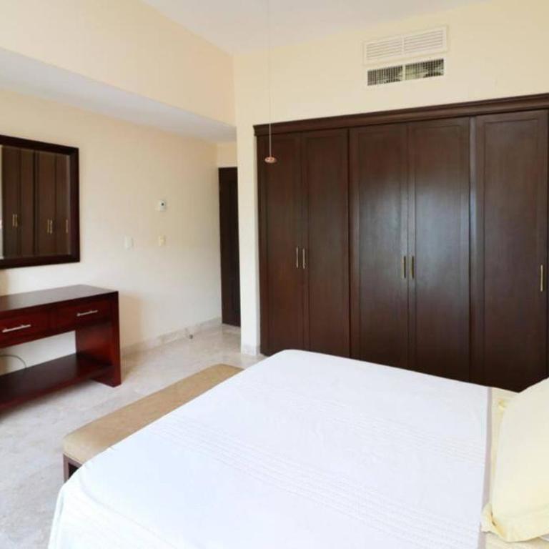 DEPARTAMENTO EN FRACC PRIVADO 200mts2 - Apartamento de 3 dormitorios - 12