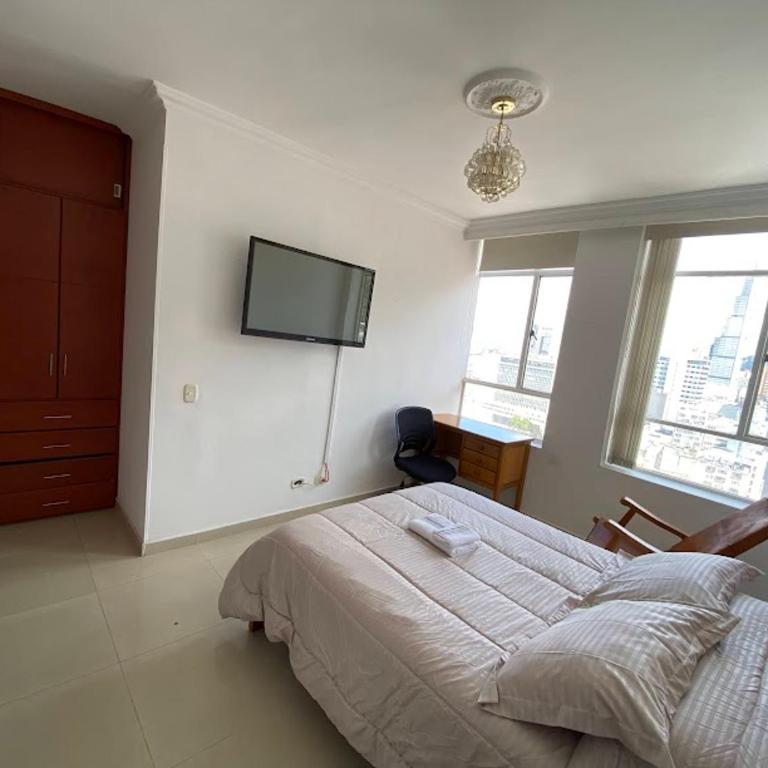 (1902A) - Apto en el Corazón de la Ciudad con Vista Única - Apartamento de 1 dormitorio - 3