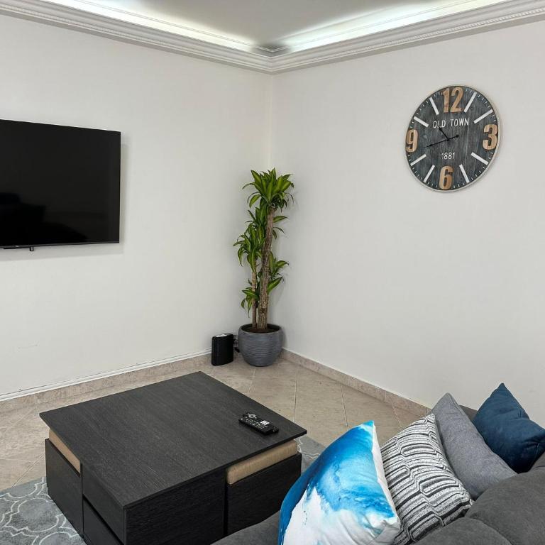 Center City Flats - Apartments in El Poblado near Park Lleras, Medellin! - Apartamento Deluxe - 17