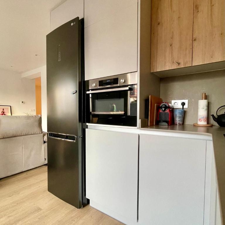 Piso de 2 habitaciones en centro, zona muy tranquila con playa a 2 min andando - Apartamento de 2 dormitorios - 5