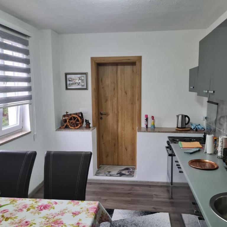 Apartmani Villas - Deluks Dvokrevetni Studio sa Bračnim Krevetom - 7