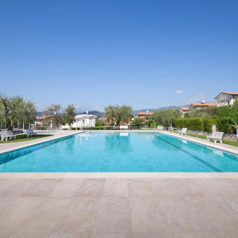 Villa Lisi With Pool - Villa con 4 Camere da Letto e Giardino Privato. - 3