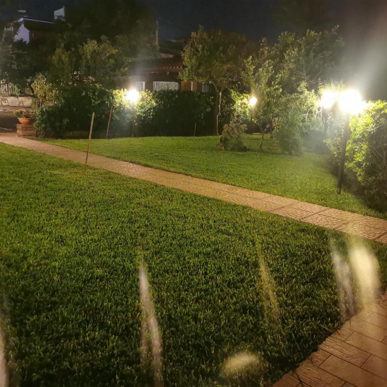 La casetta nel verde - One-Bedroom House - 29