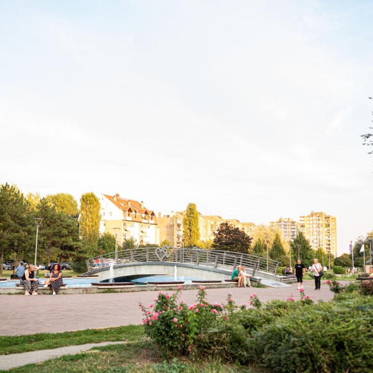 Fantasy Apartment - One-Bedroom Apartment - 29