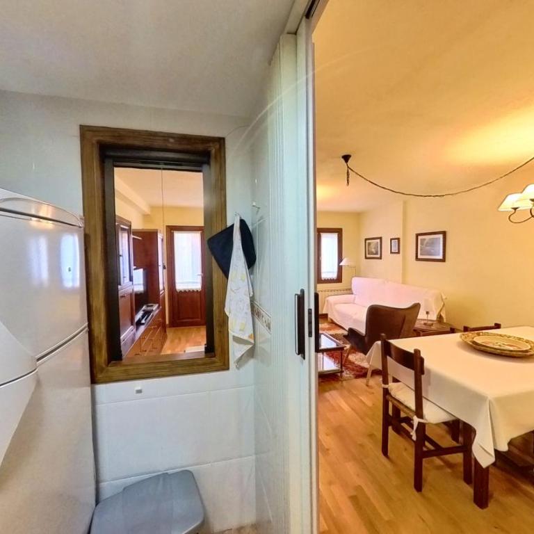 El Llano de Escarrilla - tucasaenlospirineos - Two-Bedroom Apartment - 12