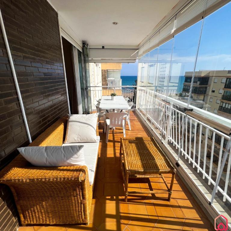 El Capricho - Three-Bedroom Apartment - 35