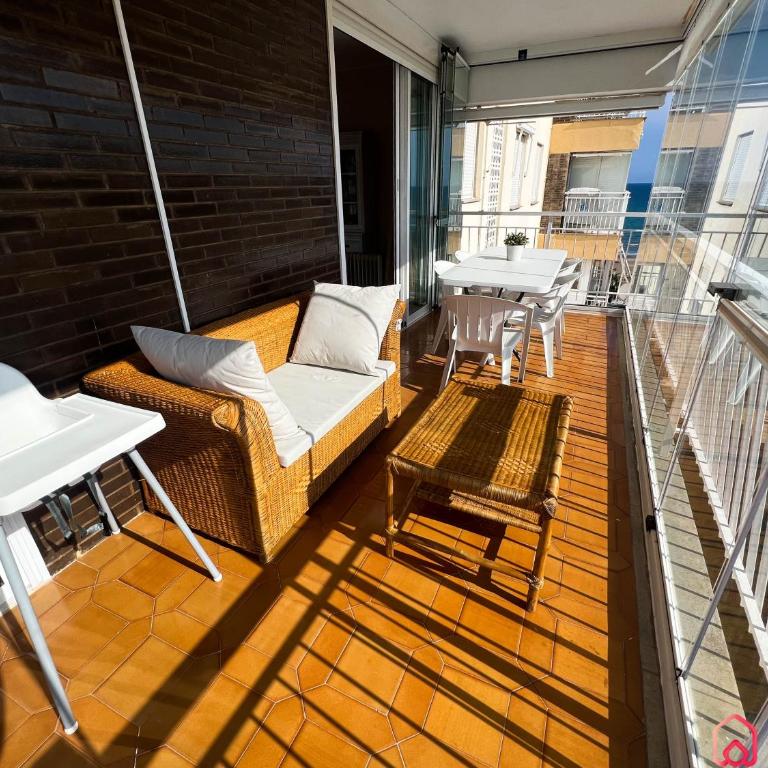El Capricho - Three-Bedroom Apartment - 39