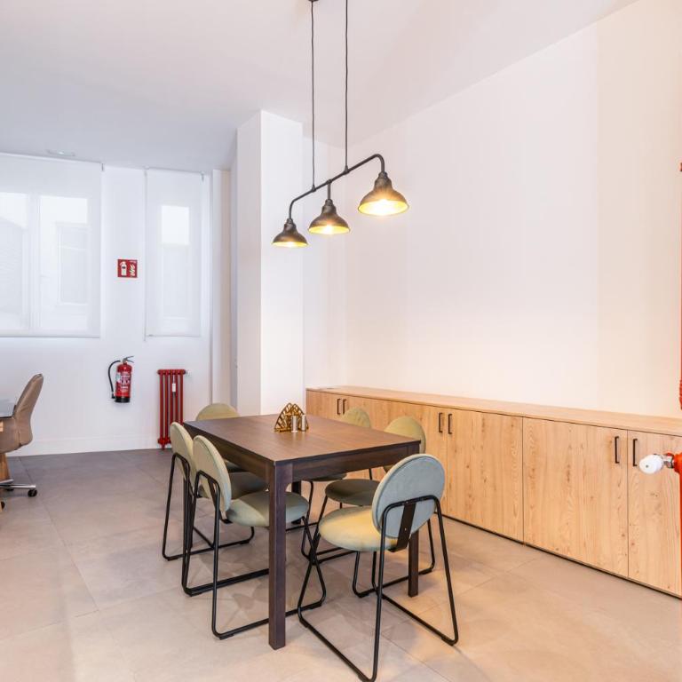 VR Palace Apartments - Apartment - 7
