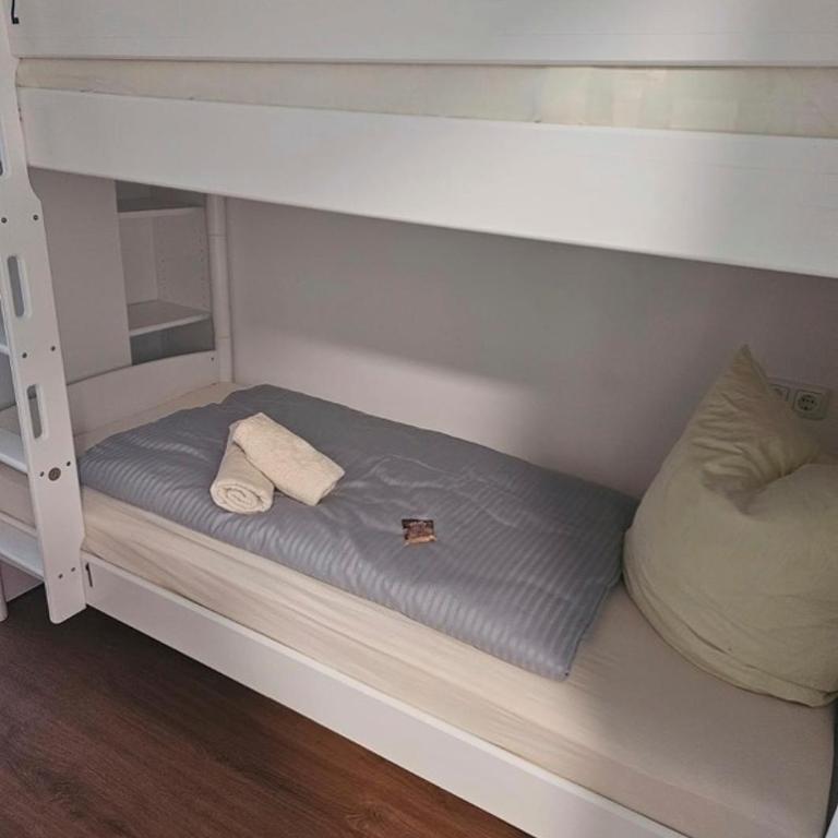 Estelada Hostel Berg am Laim - Familienstudio - 1