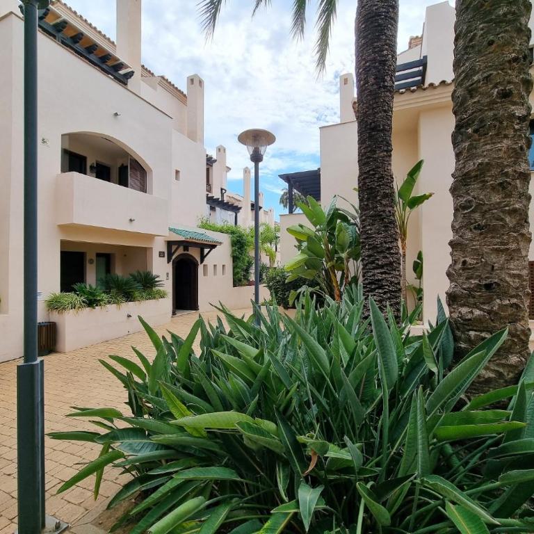 Luxury Penthouse in Medina Banus - Three-Bedroom Apartment - 13